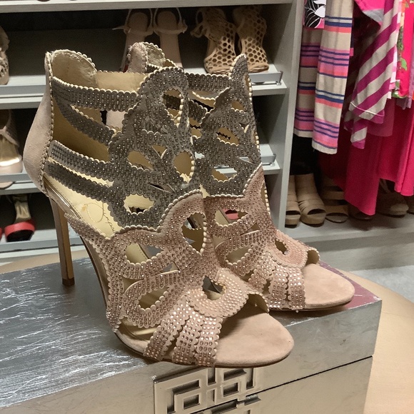 Jessica Simpson New Size 7 Tan Suede stiletto - Picture 1 of 4